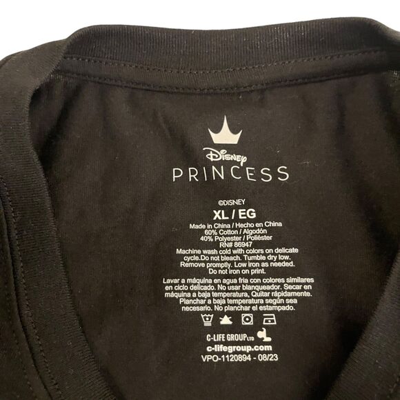 Disney Princess Shirt Junior's XL Black Happily Ever After NWT Short Sleeve Top - Picture 3 of 8